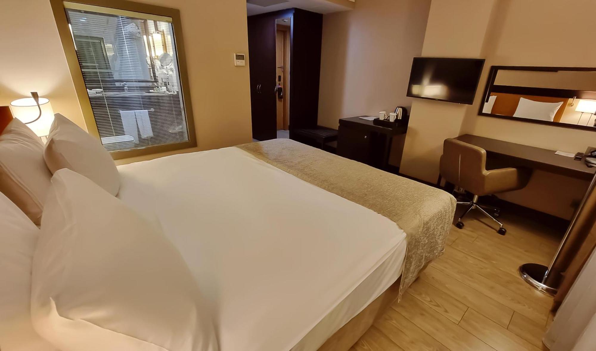 Port Bosphorus Hotel Istanbul Bagian luar foto