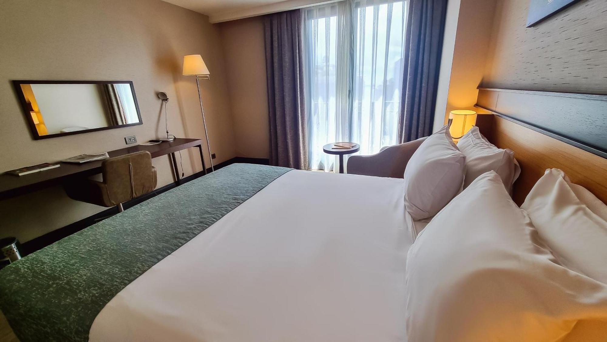Port Bosphorus Hotel Istanbul Bagian luar foto